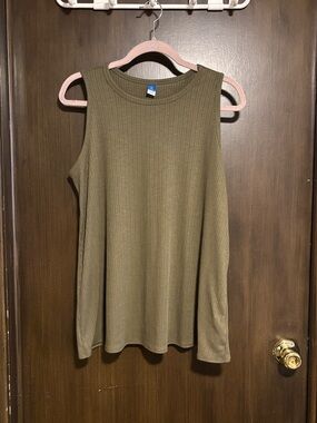 Old Navy Olive Green Ribbed Sleeveless Tank Top